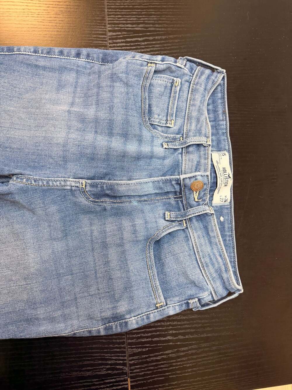 Hollister Curvy High-Rise Super Skinny Soft Stretch Jeans